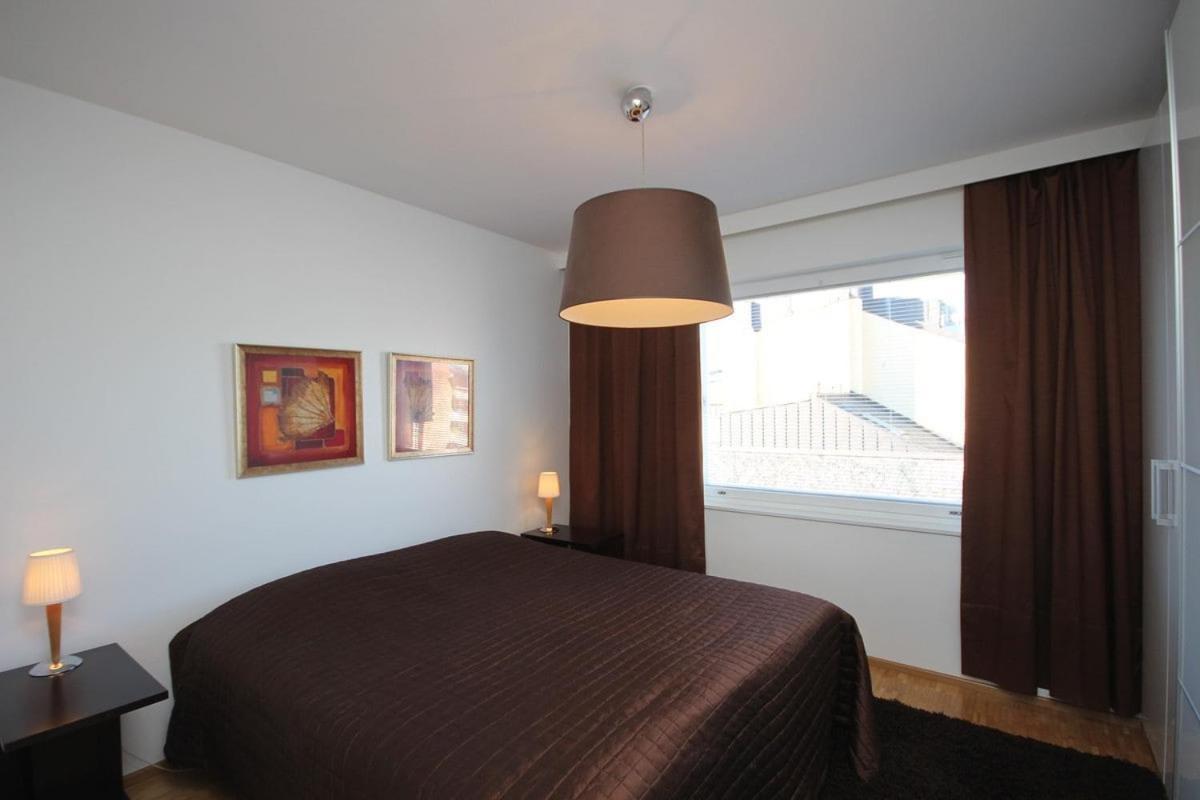 45m2 Sepaenkatu 11, Kaksio Avaralla Naekoealalla Merelle Asti, Parveke * Helsinki